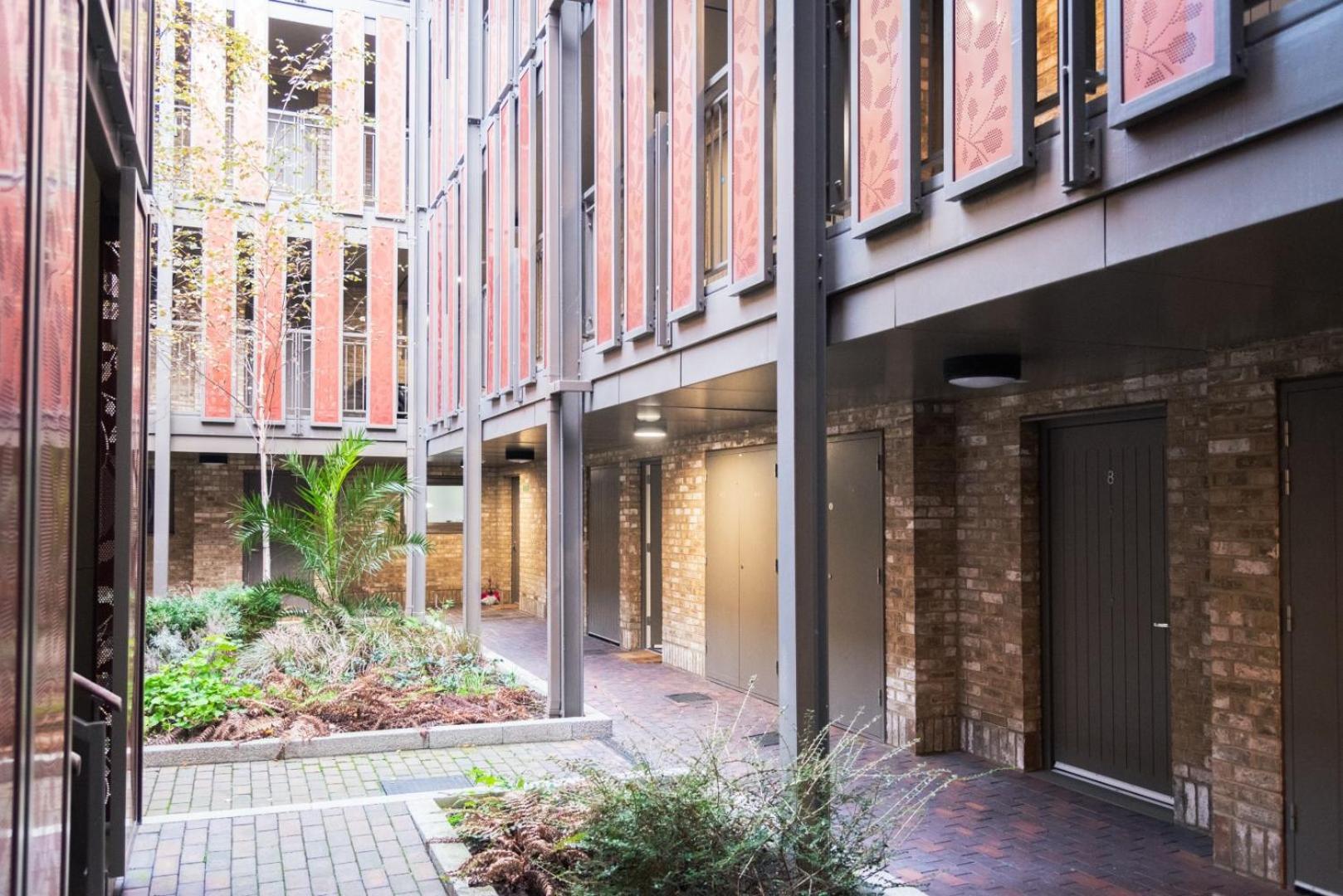 The City Song 1 Bedroom Apartment In Rotherhithe London Exterior photo